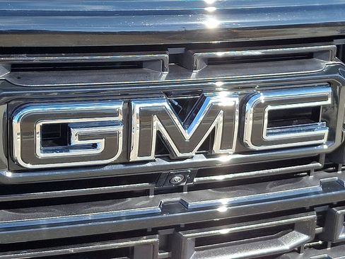 New 2026 GMC Acadia Elevation w/ Black Edition AWD/4WD image 10