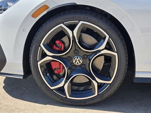 New 2025 Volkswagen GTI Autobahn image 8