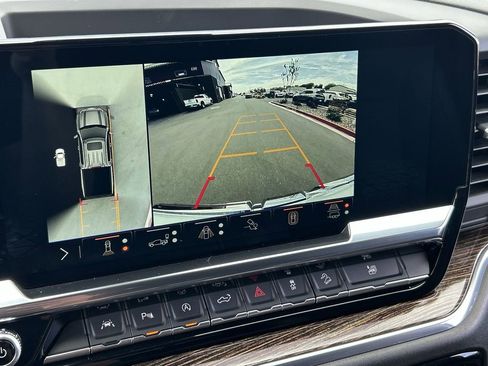 Used 2025 GMC Sierra 1500 Elevation image 15