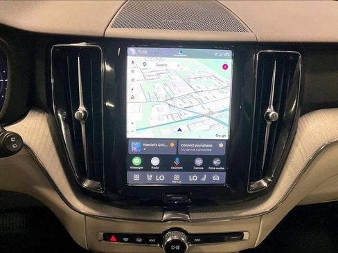 Used 2024 Volvo XC60 T8 Plus w/ Protection Package Premier AWD/4WD image 15