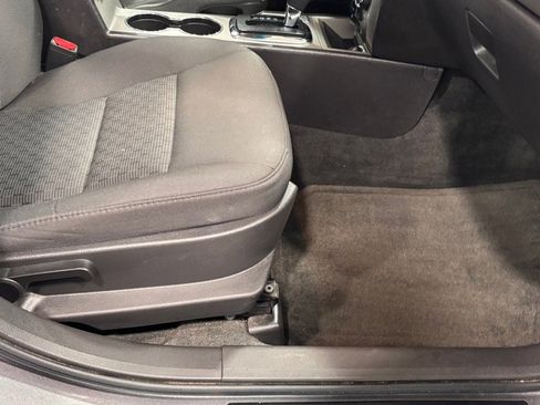 Used 2011 Ford Fusion SE w/ 201A Rapid Spec Order Code image 18