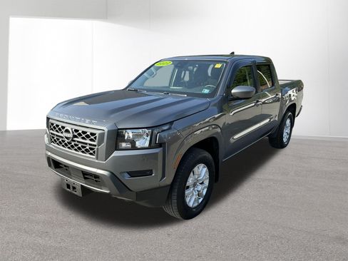 Used 2022 Nissan Frontier SV AWD/4WD image 12