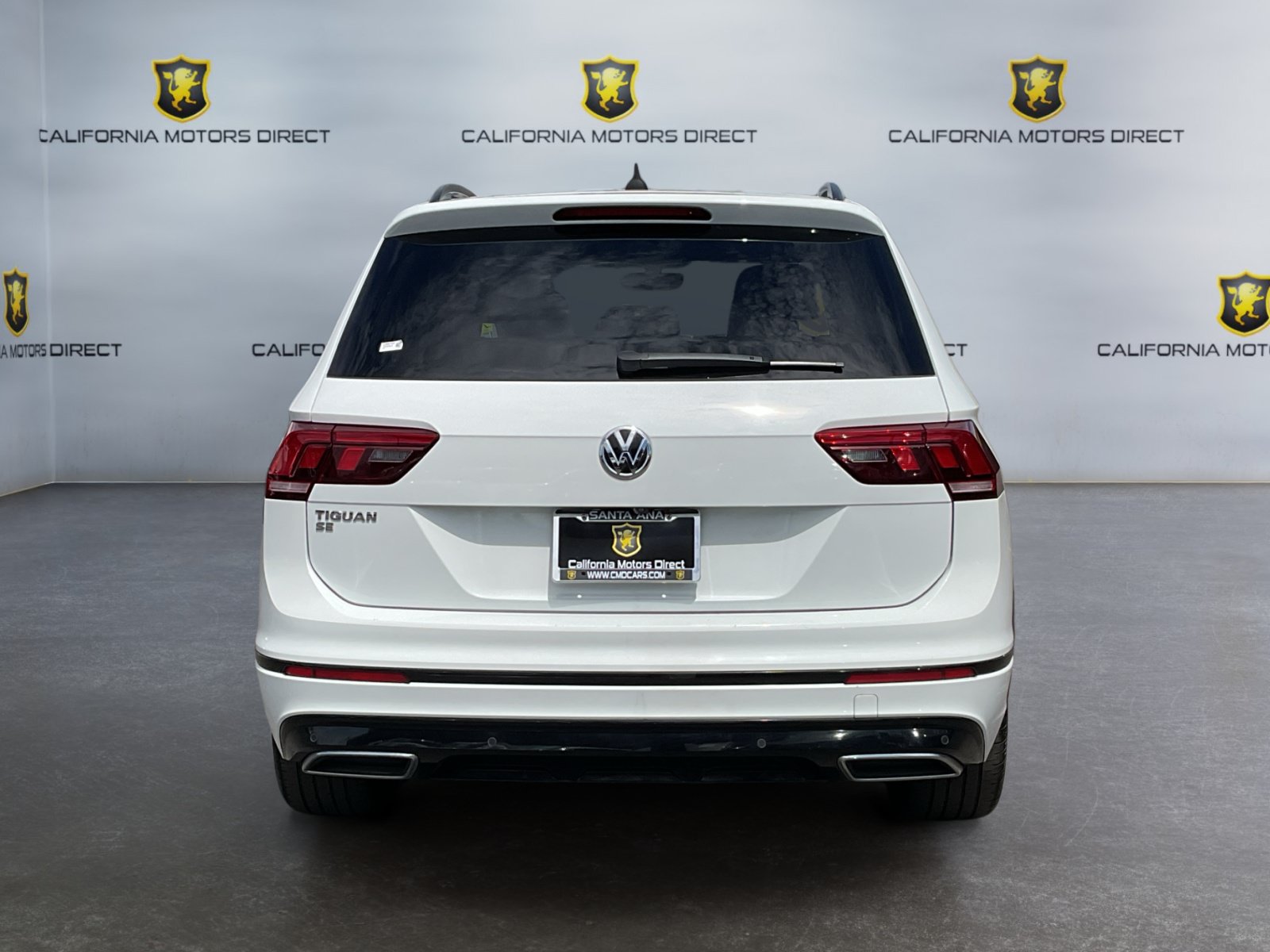 Used 2020 Volkswagen Tiguan SE R-Line FWD image 6