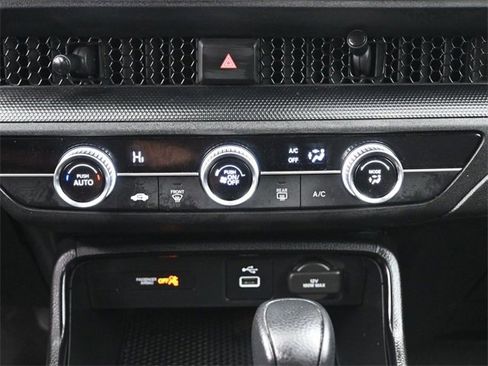 Used 2023 Honda CR-V LX image 13