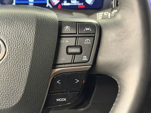 Used 2025 Toyota Camry XSE FWD image 27