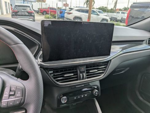 Used 2024 Ford Escape ST-Line w/ Tech Pack #1 FWD image 19