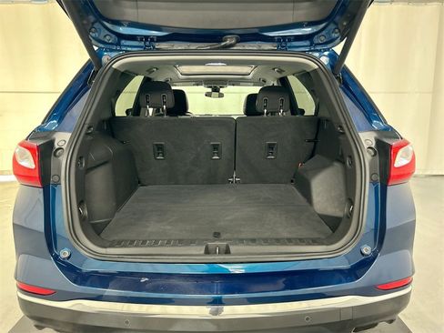 Used 2020 Chevrolet Equinox LT image 23