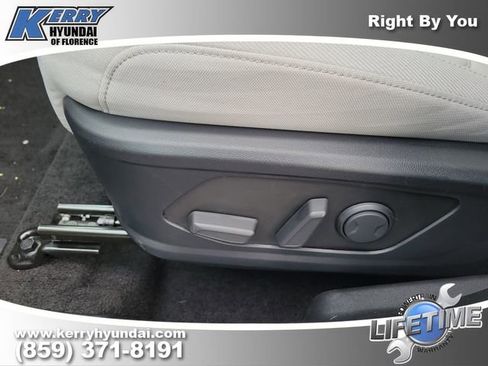 New 2026 Hyundai Tucson SEL image 17