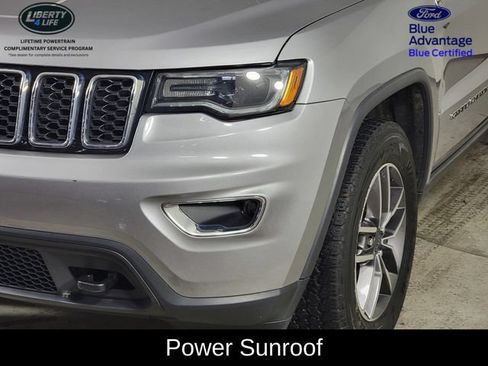 Used 2020 Jeep Grand Cherokee Laredo w/ Quick Order Package 2BN North AWD/4WD image 9
