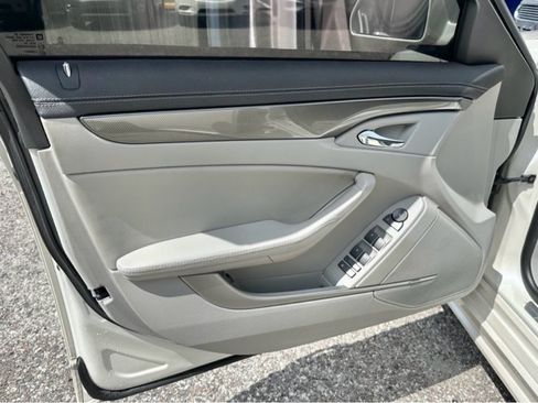 Used 2011 Cadillac CTS AWD Sedan image 10