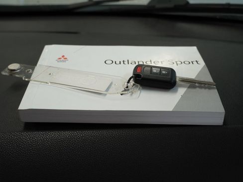 Used 2017 Mitsubishi Outlander Sport ES image 35