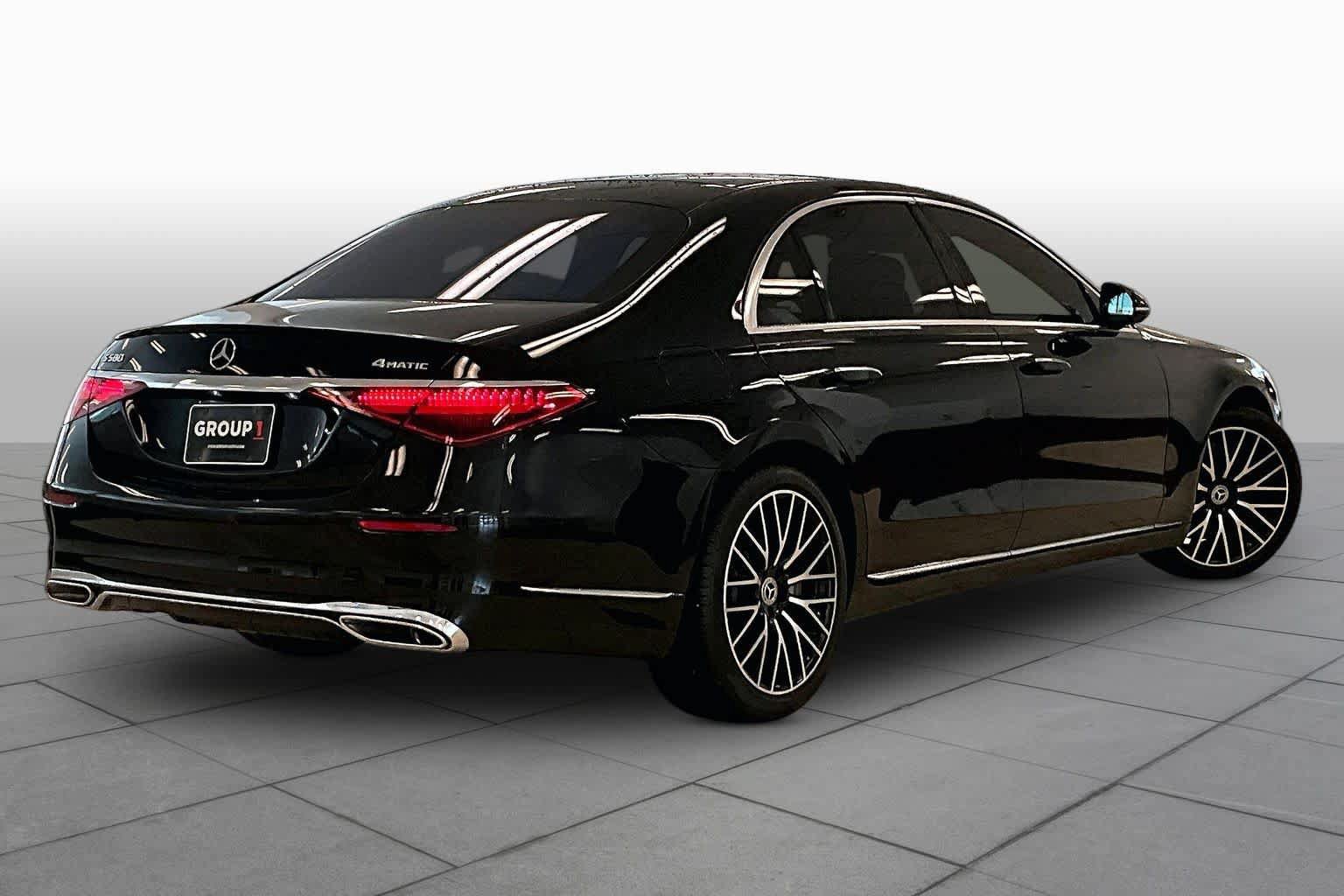 Used 2025 Mercedes-Benz S 580 4MATIC Sedan image 12