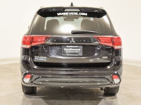Used 2021 Mitsubishi Outlander SEL image 9