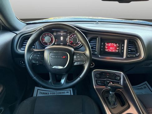 Used 2016 Dodge Challenger R/T RWD image 25