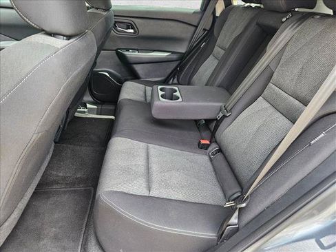 Used 2024 Nissan Rogue SV FWD image 13