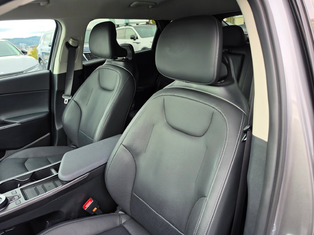 Certified 2024 Kia EV6 Wind RWD image 22
