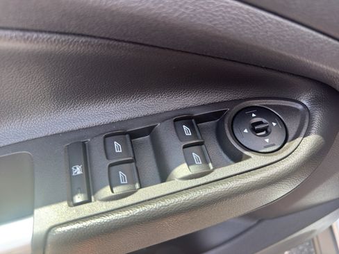 Used 2014 Ford Escape SE w/ Equipment Group 201A FWD image 12