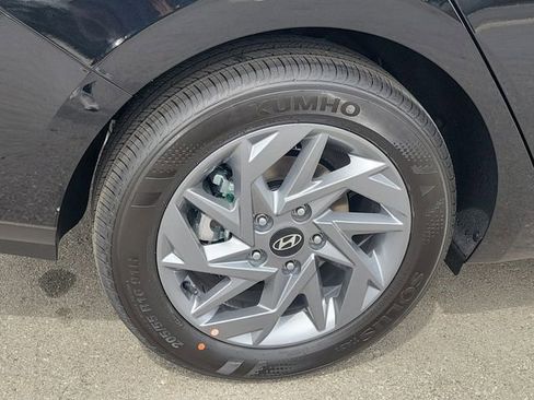 New 2026 Hyundai Elantra Blue image 25