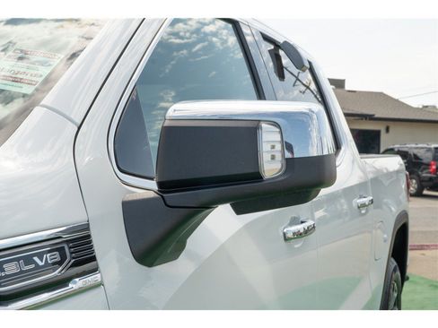 Used 2025 GMC Sierra 1500 SLT AWD/4WD image 33