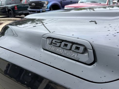 Used 2019 RAM 1500 Big Horn AWD/4WD image 11