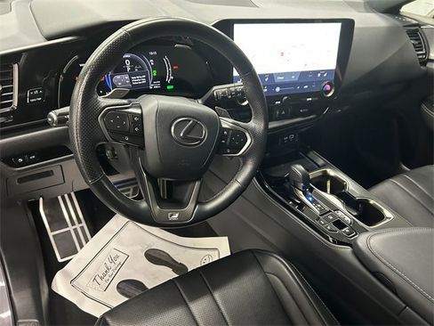 Certified 2024 Lexus NX 450h+ F Sport image 17