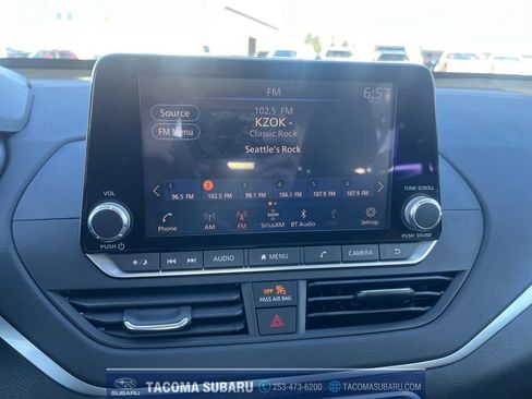 Used 2020 Nissan Altima 2.5 S FWD image 21