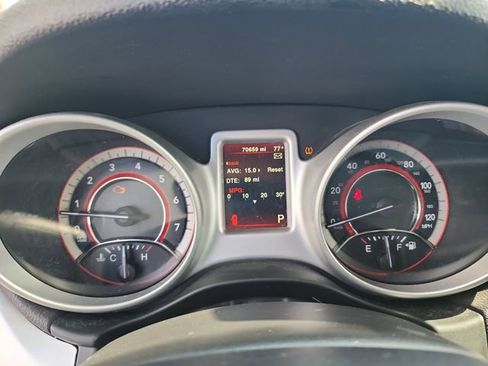 Used 2020 Dodge Journey SE w/ Blacktop Package FWD image 31