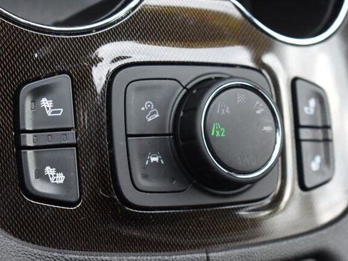 Used 2023 GMC Acadia AT4 w/ Trailering Package AWD/4WD image 32