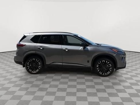 Used 2026 Nissan Rogue Dark Armor AWD/4WD image 2