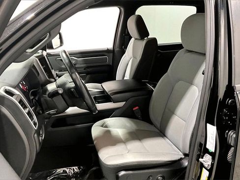 Used 2023 RAM 1500 Big Horn image 22