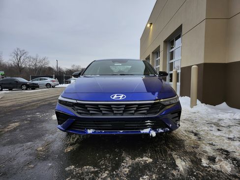 New 2026 Hyundai Elantra SEL Sport FWD image 22