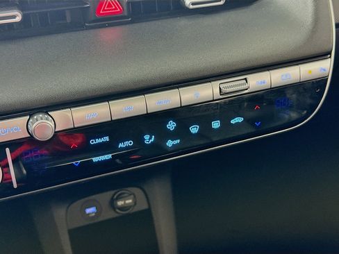 Used 2023 Hyundai Ioniq 5 Limited w/ Cargo Package image 20