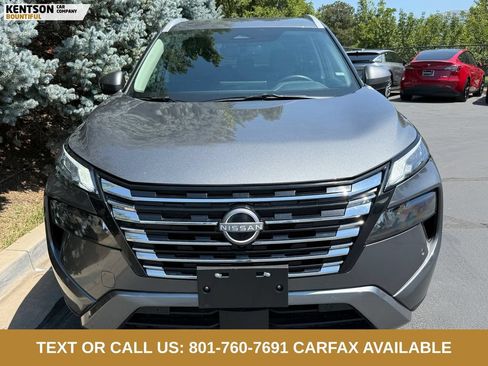 Used 2026 Nissan Rogue SL AWD/4WD image 2