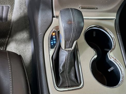 Used 2017 Jeep Grand Cherokee Summit image 25