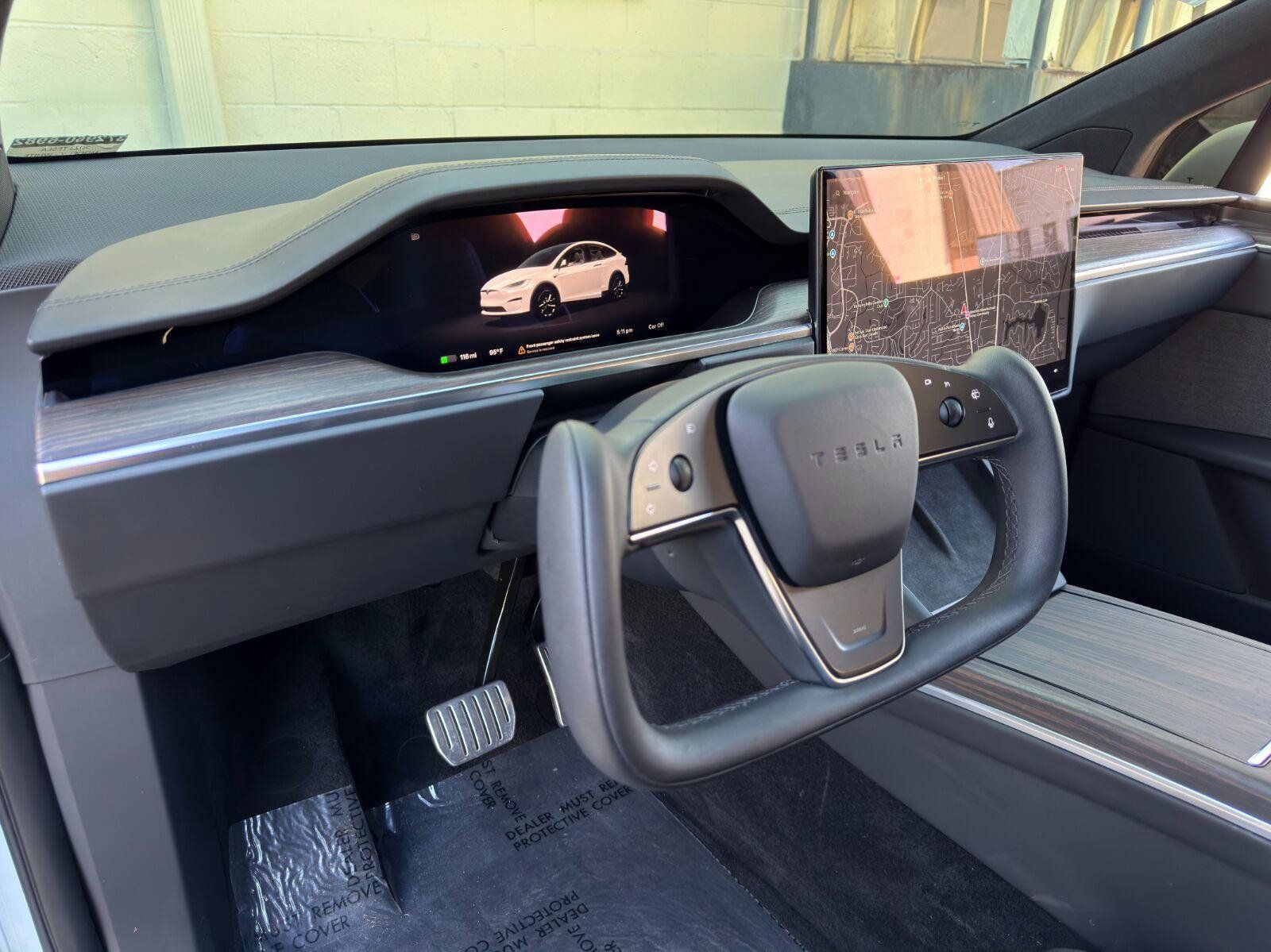 Used 2023 Tesla Model X AWD/4WD image 13