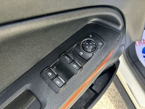 Used 2021 Ford EcoSport SE w/ SE Appearance Package image 13