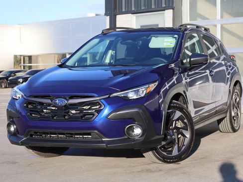 Used 2025 Subaru Crosstrek 2.5i Limited w/ Crosstrek Mirror Package AWD/4WD image 3