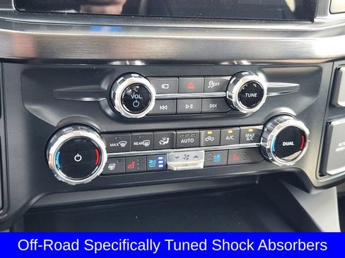 New 2026 Ford F250 Lariat w/ Chrome Package AWD/4WD image 19