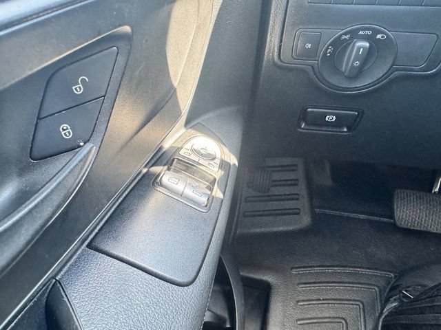 Used 2022 Mercedes-Benz Metris image 20