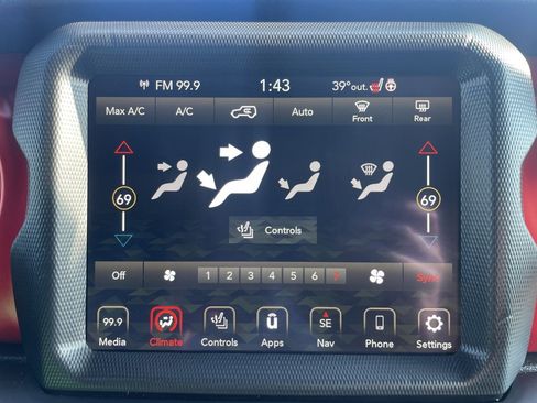 Used 2023 Jeep Wrangler Unlimited Rubicon w/ Xtreme 35 Tire Package image 18