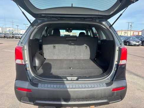 Used 2012 Kia Sorento LX AWD/4WD image 30