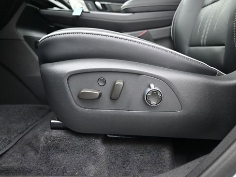 New 2026 Buick Enclave Avenir w/ Super Cruise Package image 13