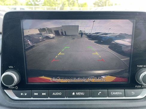 Certified 2023 Nissan Rogue S AWD/4WD image 39