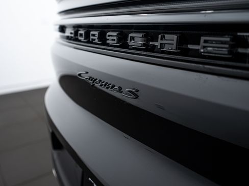 New 2026 Porsche Cayenne S image 27