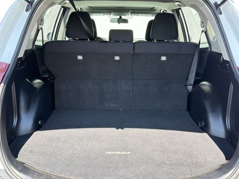 Used 2015 Toyota RAV4 XLE image 31