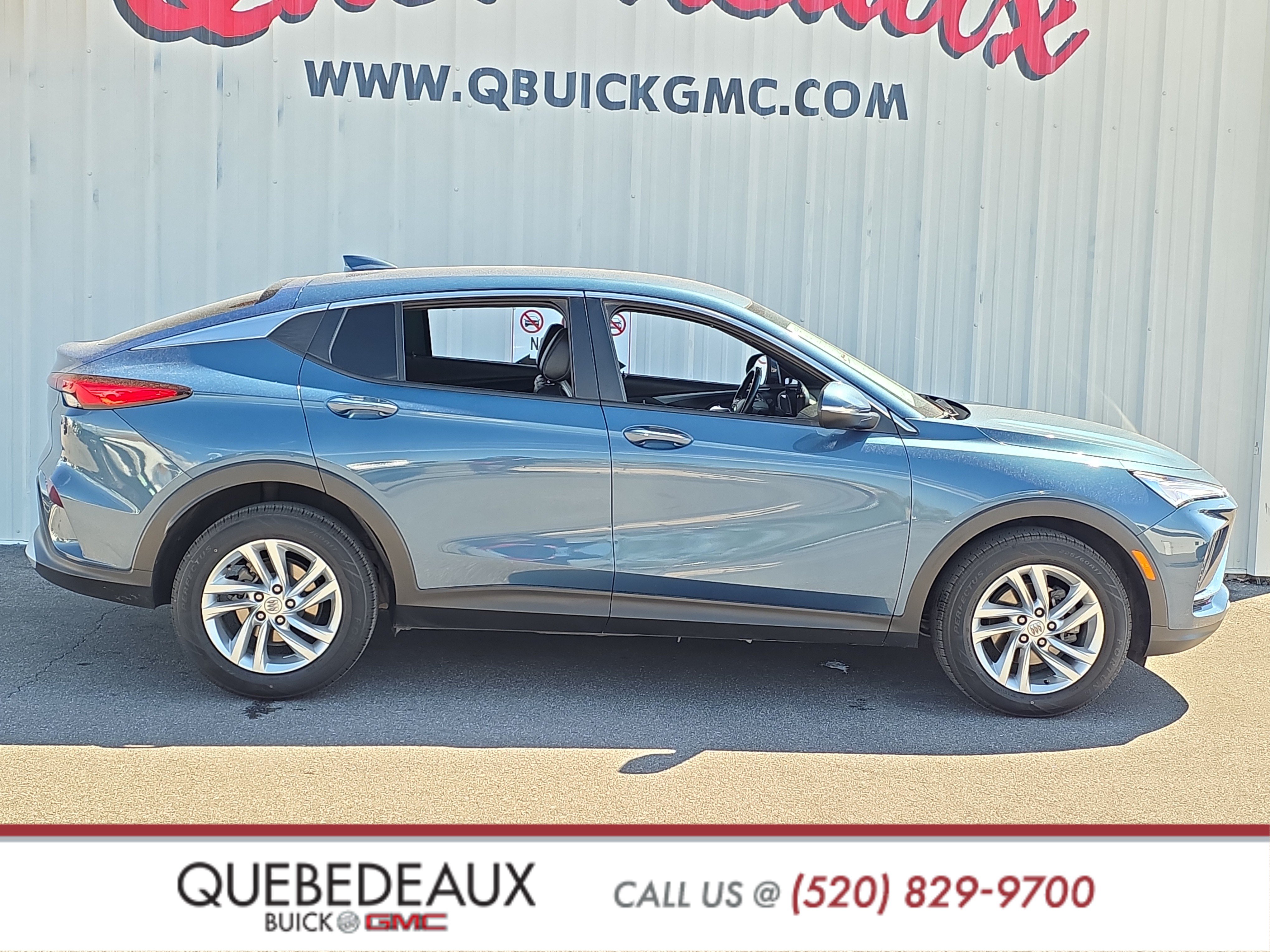 Used 2024 Buick Envista Sport Touring w/ Convenience I Package FWD image 8