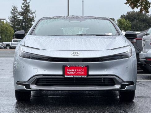 New 2026 Toyota Prius XLE image 11