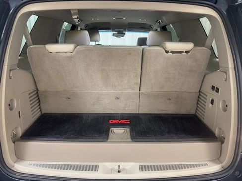 Used 2017 GMC Yukon Denali image 36