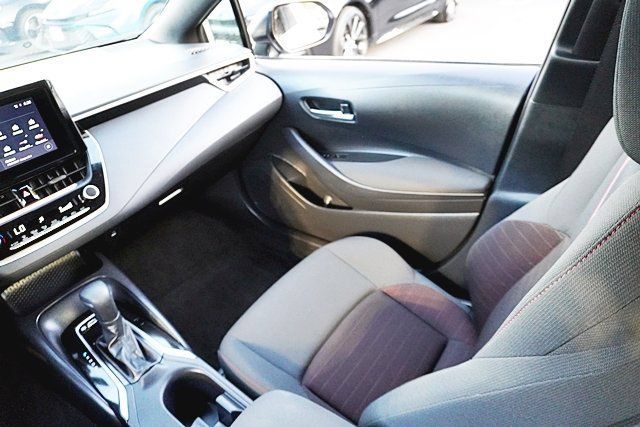 Used 2026 Toyota Corolla SE FWD image 31