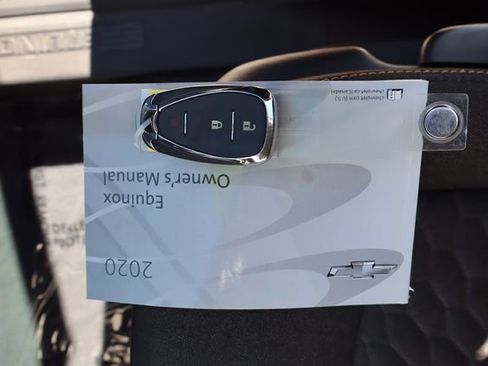 Used 2020 Chevrolet Equinox LT image 48